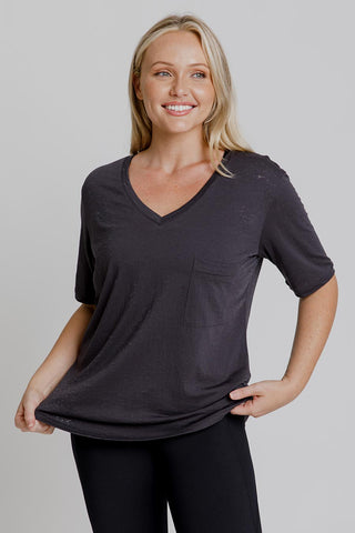 Model wears a size M. She is size 12 and 172cm tall.