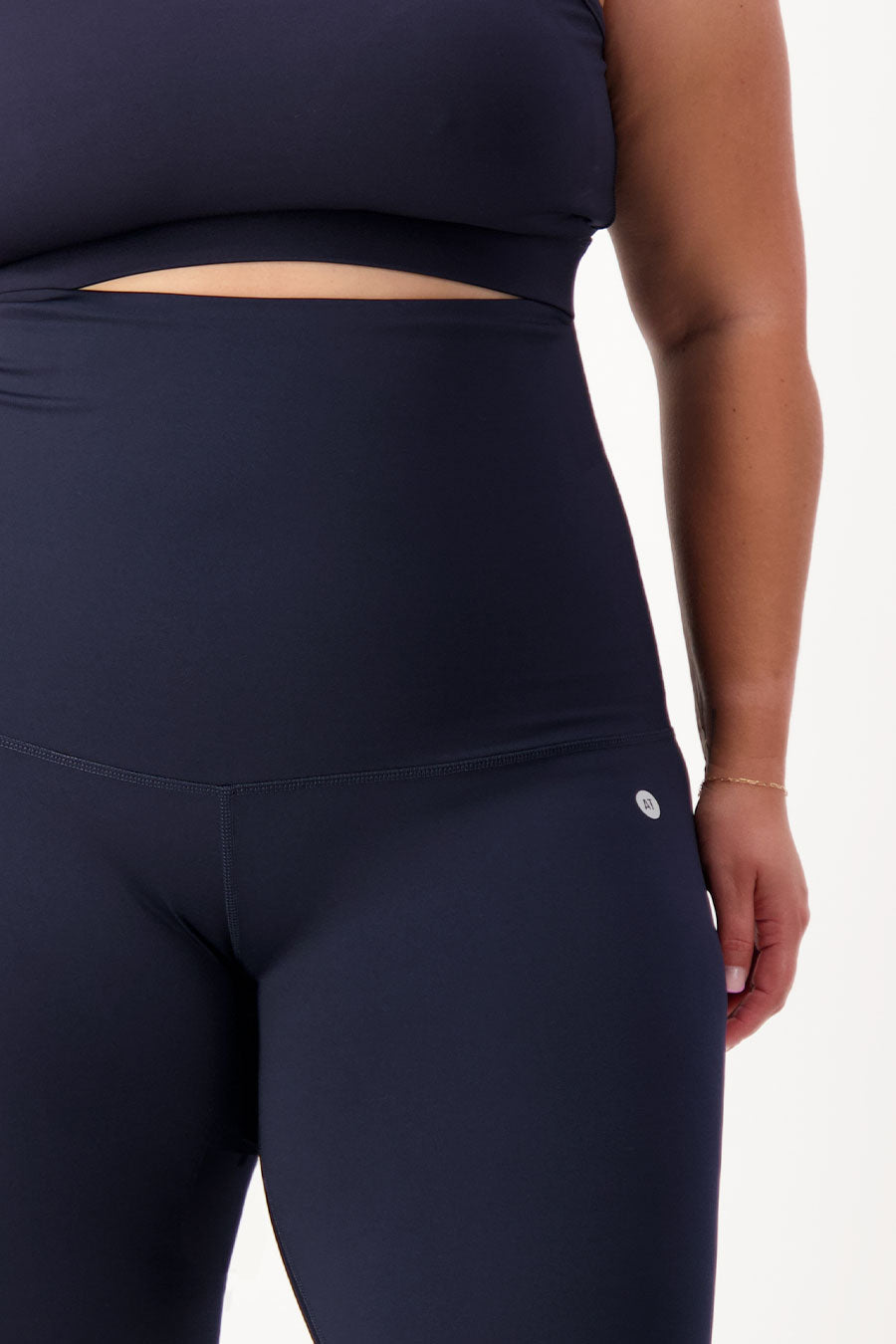 Postnatal Recovery 7/8 Length Tight - Midnight Blue