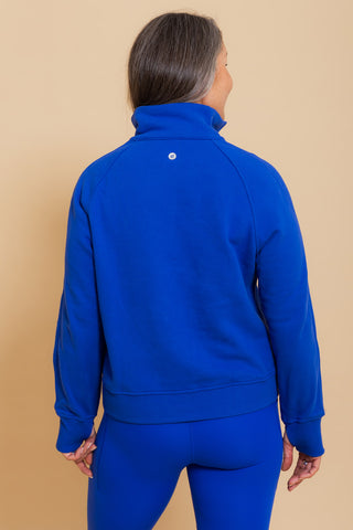 Model wears a S. She is a size 10/12 and is 170cm tall