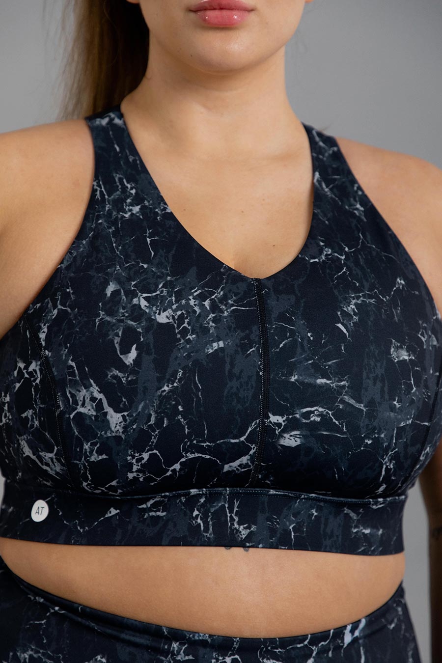 Sleek Performance Crop - Marbled