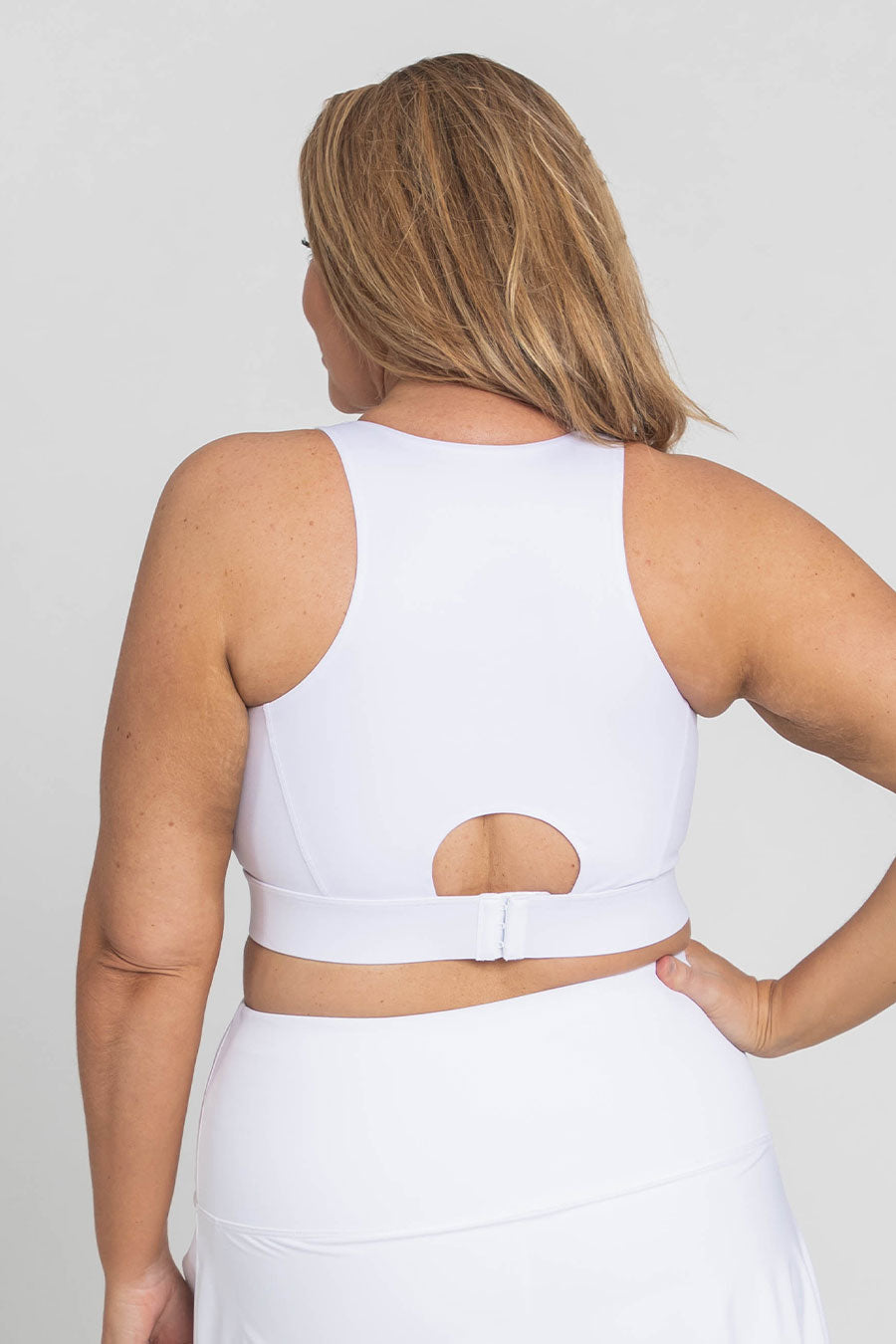 Sleek Performance Crop - White
