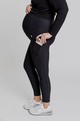 Model wears a size M. She is size 12 and 172cm tall.