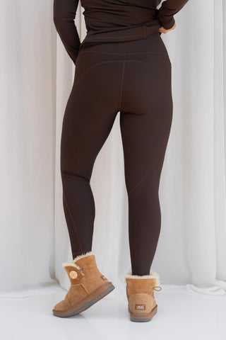 Model wears a S. She is a size 10/12 and is 170cm tall