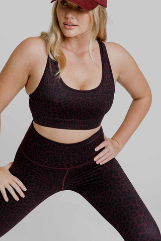 Model wears a size M. She is size 12 and 172cm tall.