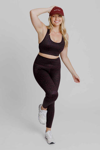 Model wears a size M. She is size 12 and 172cm tall.