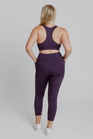 Model wears a size M. She is size 12 and 172cm tall.