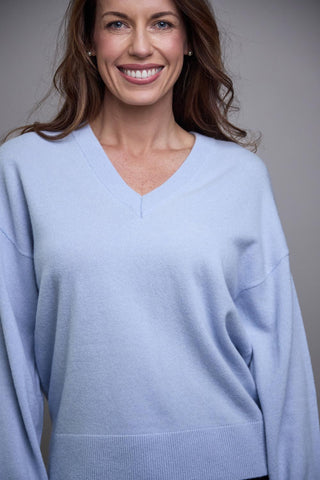 Model wears a S. She is a size 10 and is 170cm tall