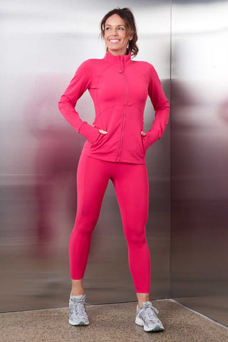 Model wears a S. She is a size 10 and is 170cm tall