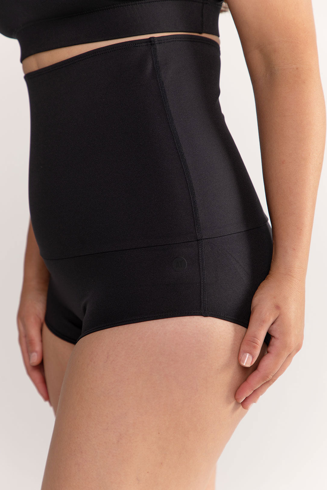 Postnatal Support Brief in black, Maternity