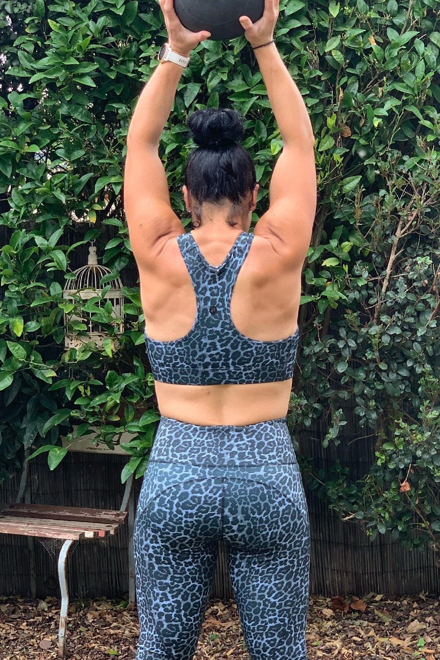 Ultimate Crop - Grey Leopard from Active Truth™
